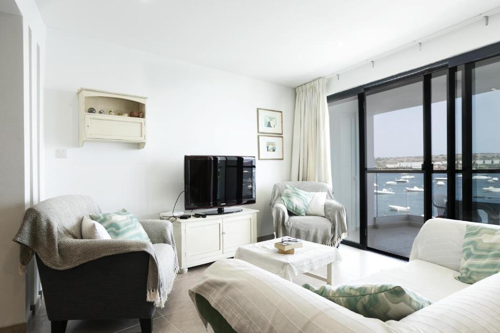 Mellieha Bay Waters Edge No. 160