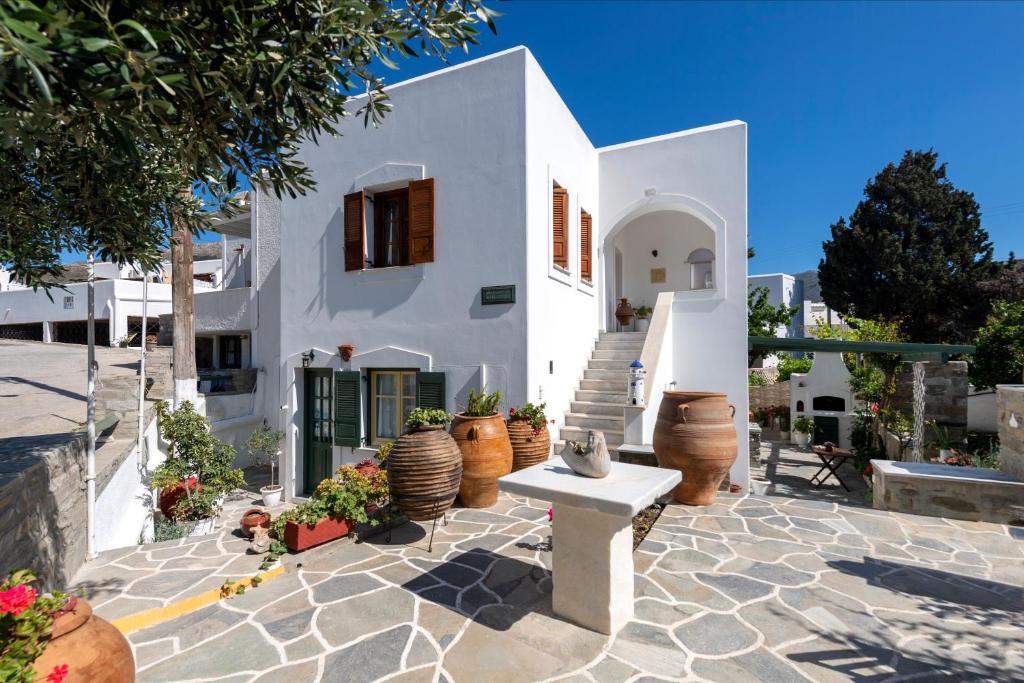 Margarita Studios