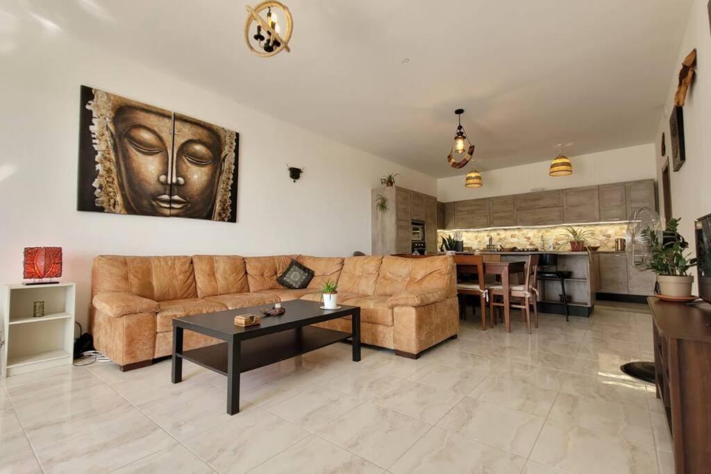 Luxury en-suite Double. Casa sulla spiaggia con vista sul mare