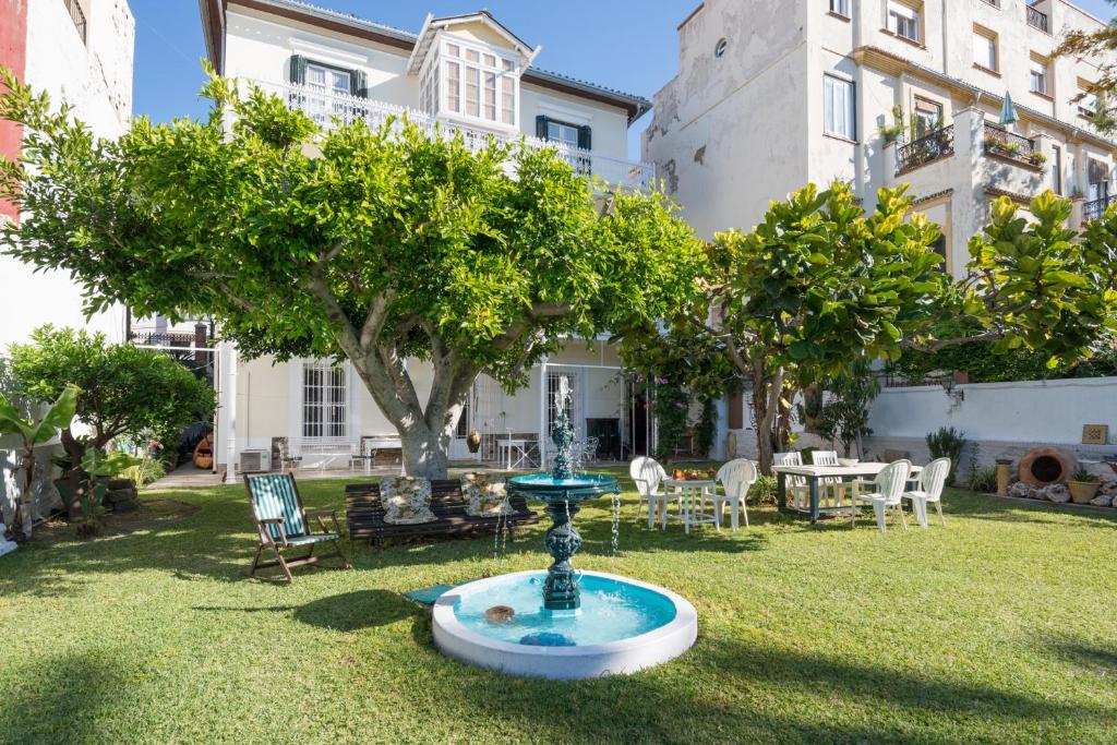 Villa Amalia 1a planta terraza con vista al mar a 15' del centro