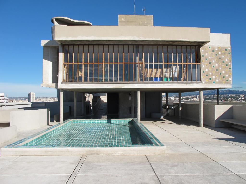 Le Corbusier