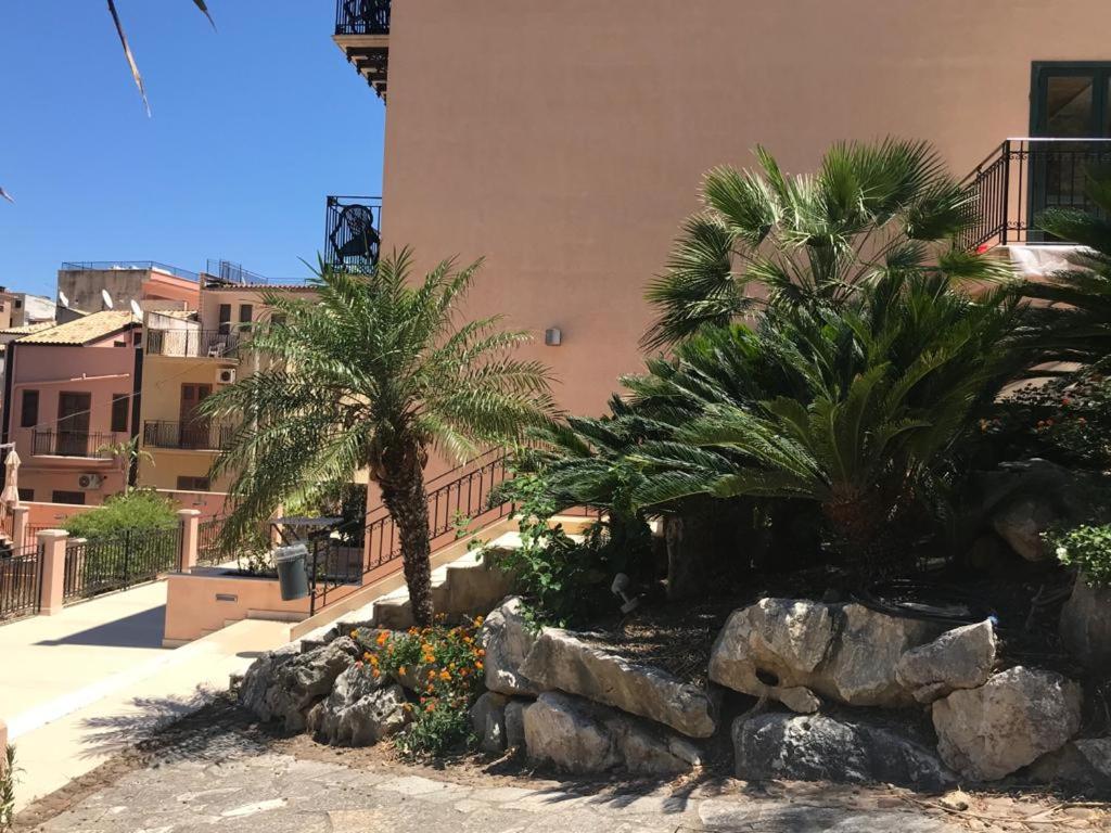 Castellammare Smart Rooms
