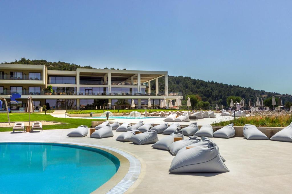 Ammoa Luxury & Spa Resort