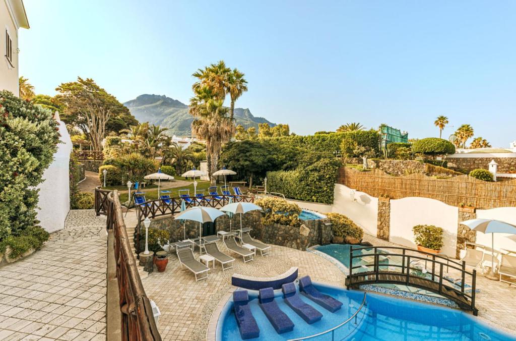 Tritone Resort & Spa