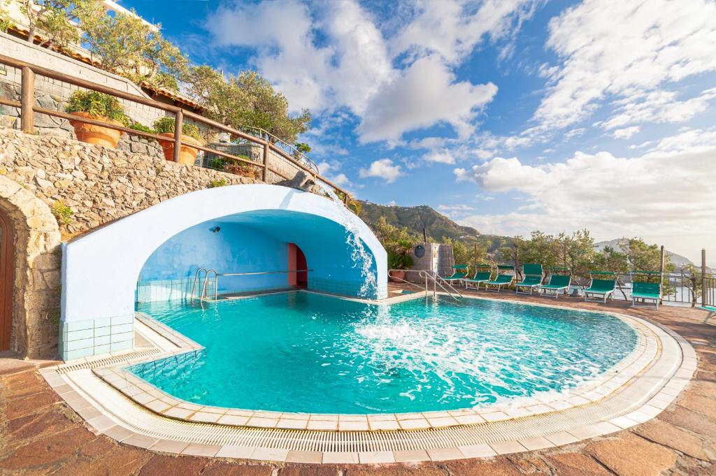 Hotel Punta Chiarito
