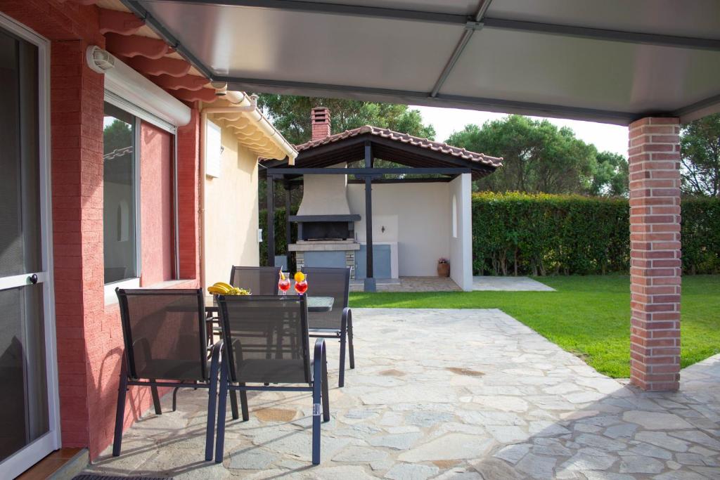 Potamos Studios by Gerani