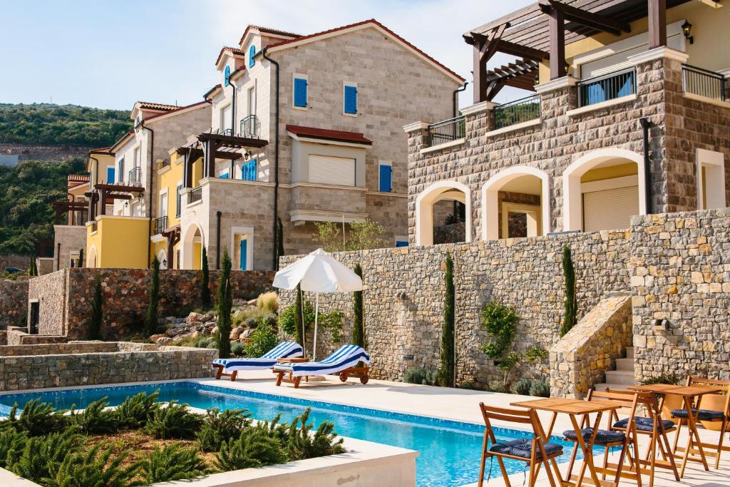 Lustica Bay Apartments