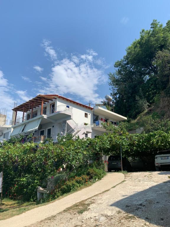 Borsh Beach Apartments