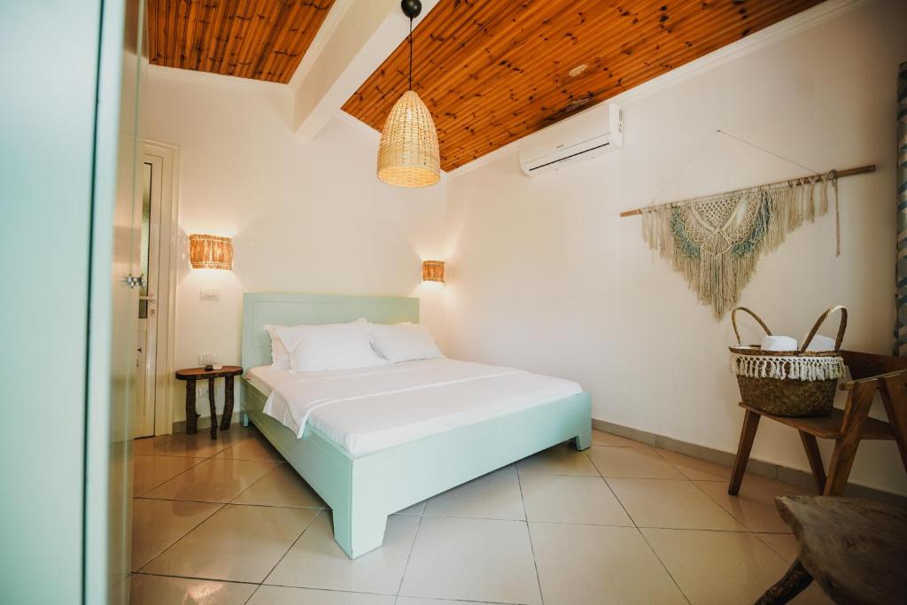 Drymades Bungalows Adults Only