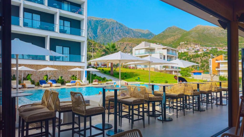 Black Diamond Dhermi