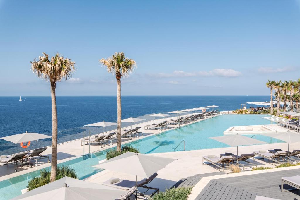 Seven Pines Resort Ibiza