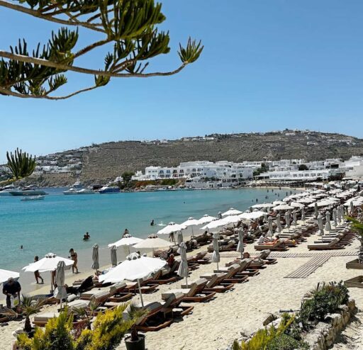 Platis Gialos Beach, Sifnos