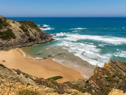 Praia das Adegas, Portugal