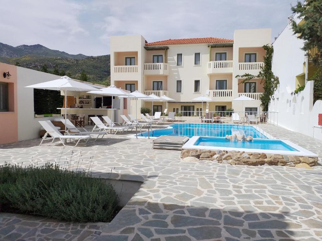Aphrodite Studios & Apartments