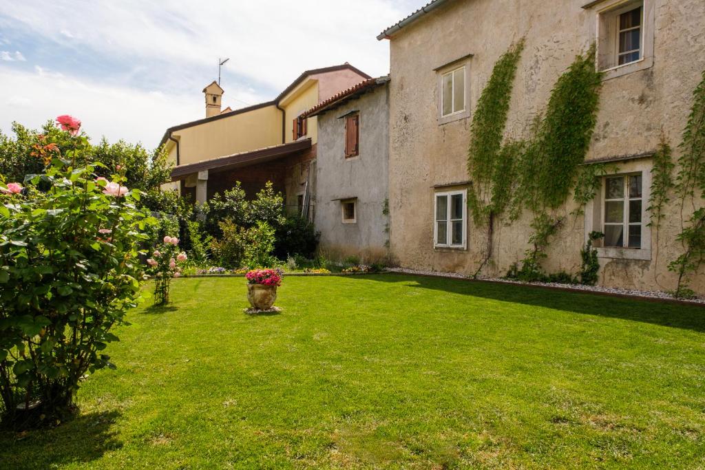 Crocevia Locanda Carsica Contemporanea