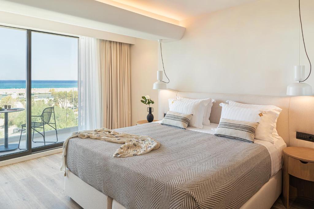 Erato Hotel