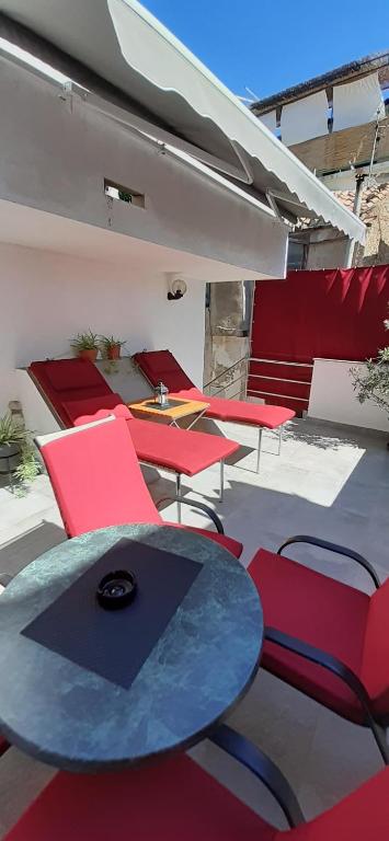 Old Town Baška Apartments