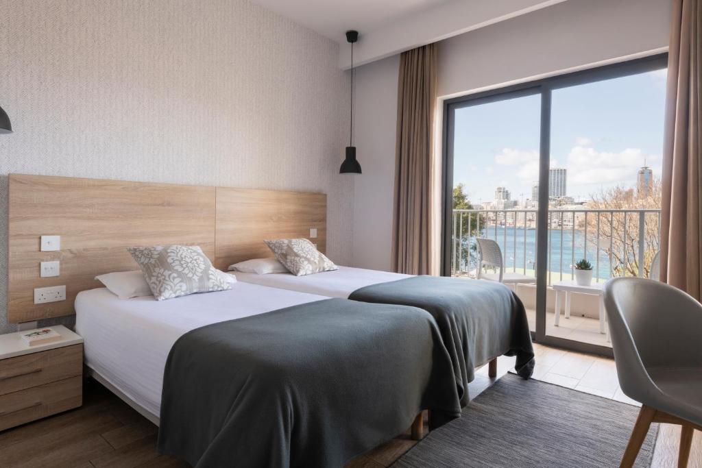 Plaza Regency Hotels