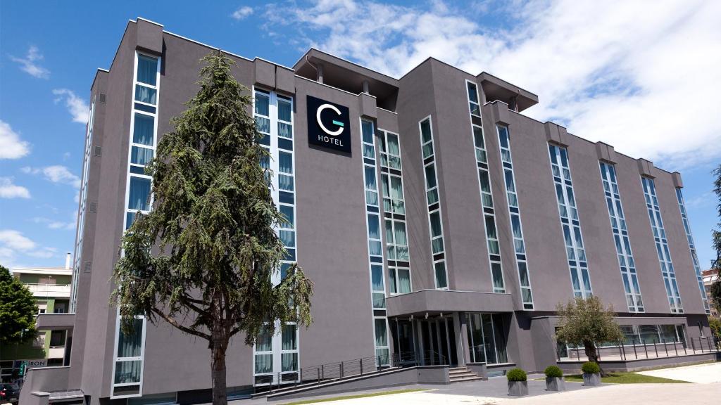 G Hotel