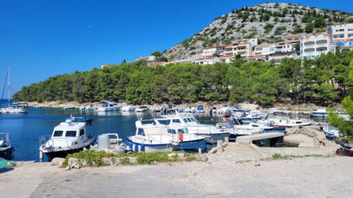 Dolaška Draga Beach, Pakostane