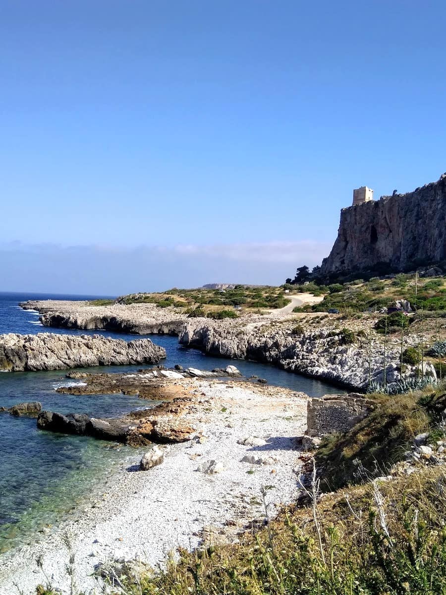 Isulidda Beach, Macari Isulidda Beach, Macari