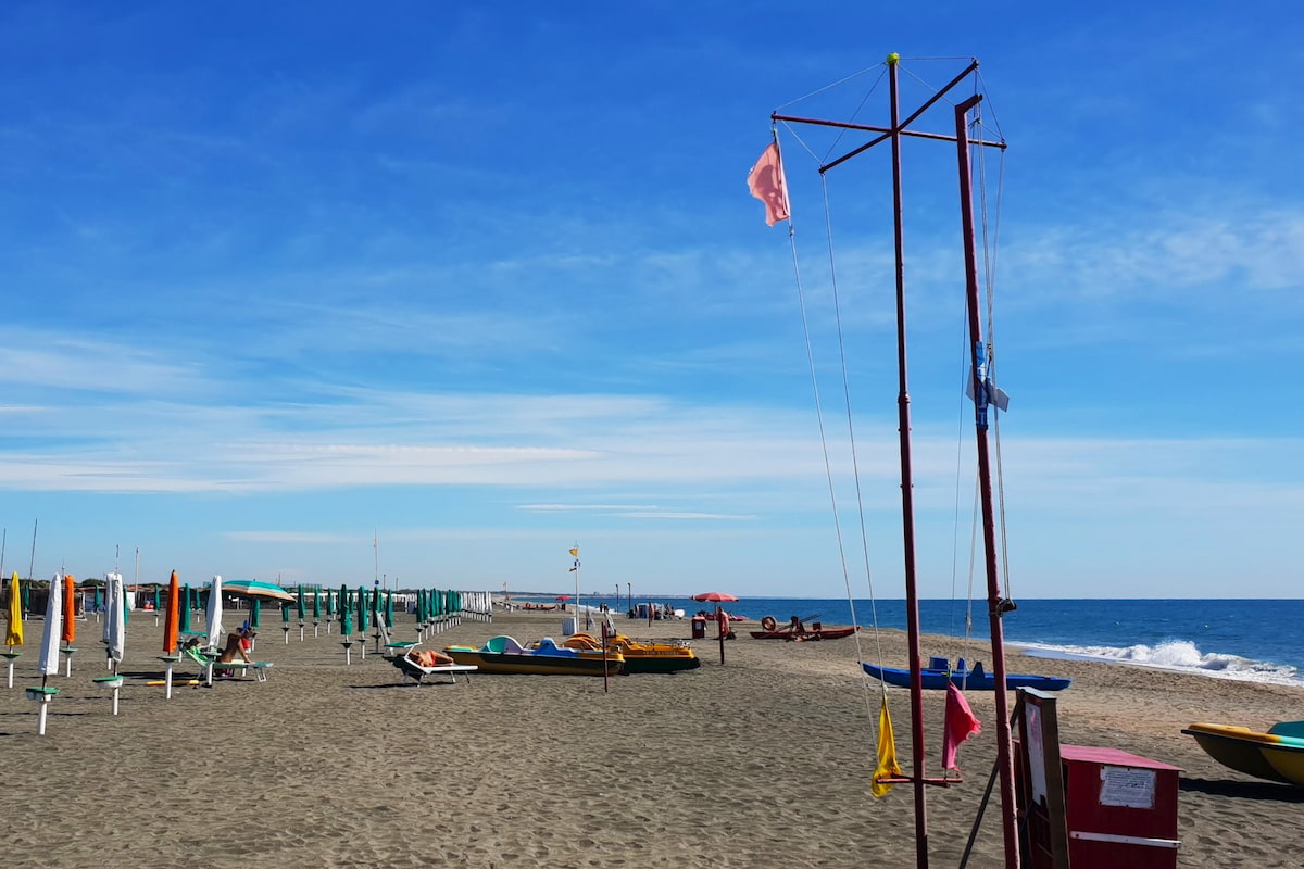 Stabilimento Il Gabbiano Beach, Italy